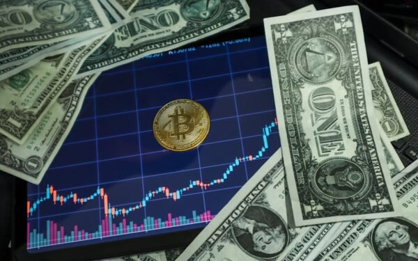 Bitcoin Drops Below $64K as Oil Rally Spurs Inflation Fears and Rate-Cut Optimism Fades